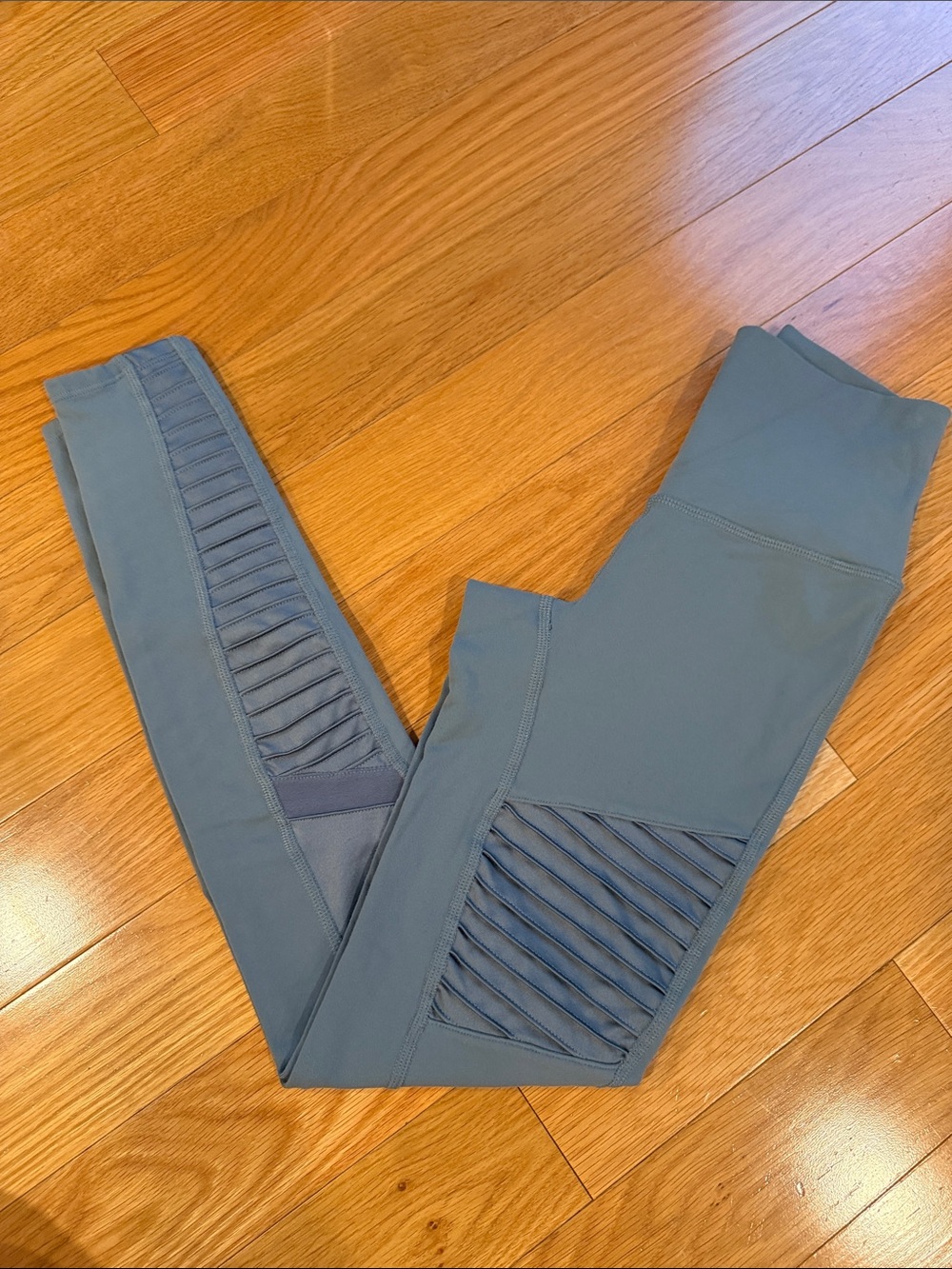 Alo High-Waist Moto Yoga Women's Leggings